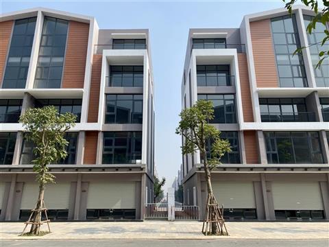 Mua bán quỹ căn Shophouse xẻ khe Phố Biển 2, Vinhomes Ocean Park 3